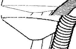 Расположение патрубка (1), соединяющего бачок хладагента с конденсатором